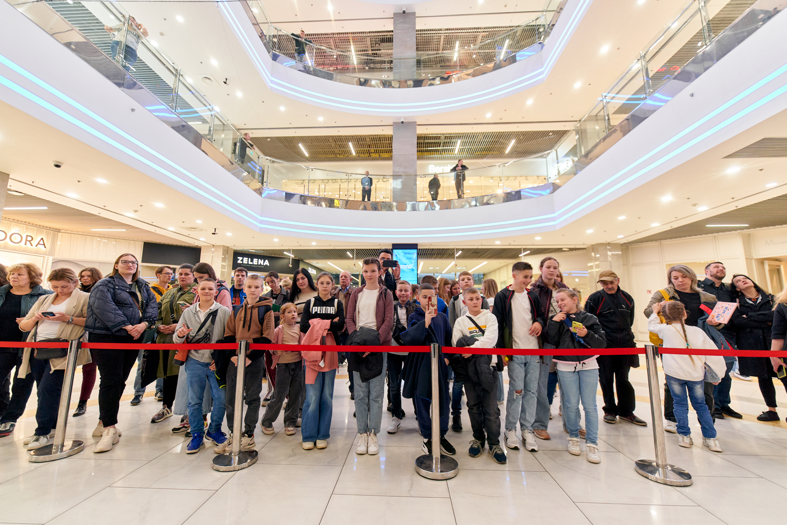 Гала-презентацію проєкту «Книга-мандрівка. Міста» image-103