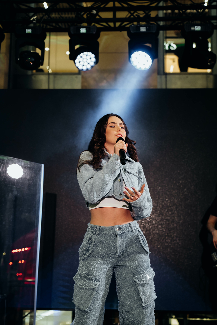 Зірковий весняний концерт  image-23