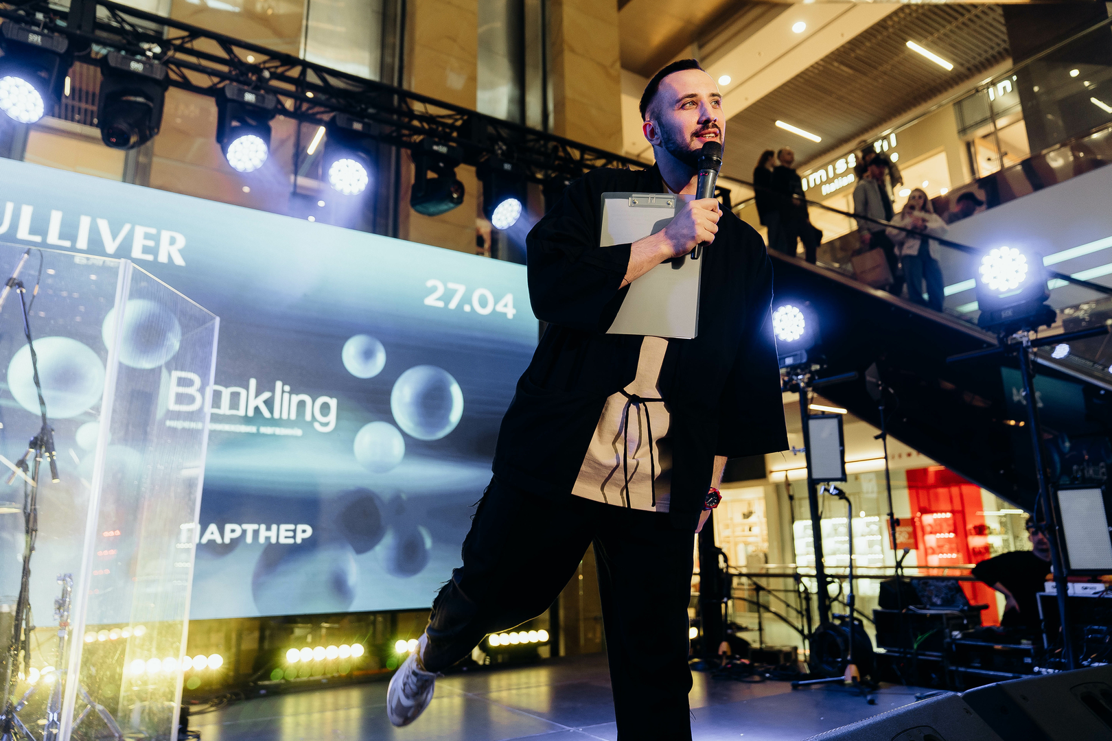 Зірковий весняний концерт  image-59