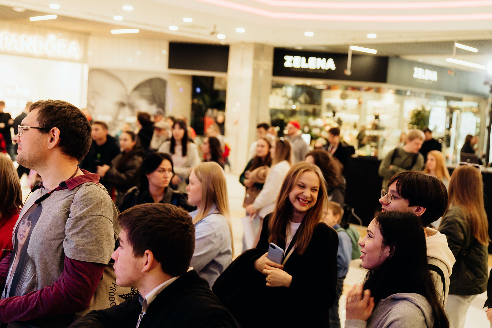 Зірковий весняний концерт  image-63