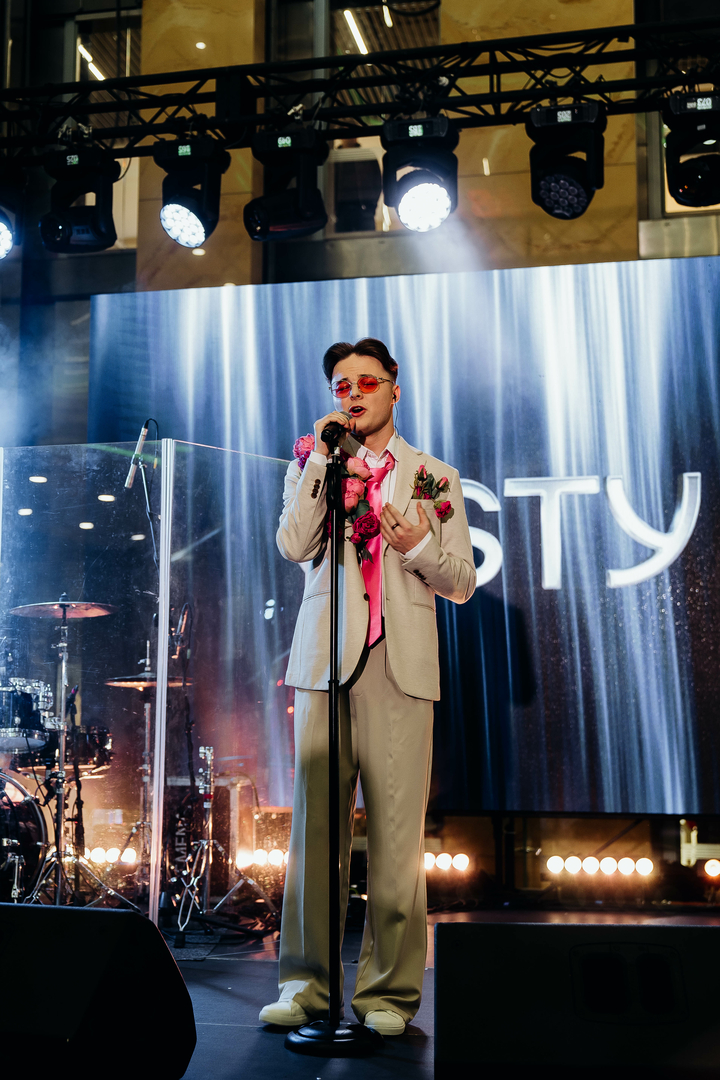 Зірковий весняний концерт  image-67