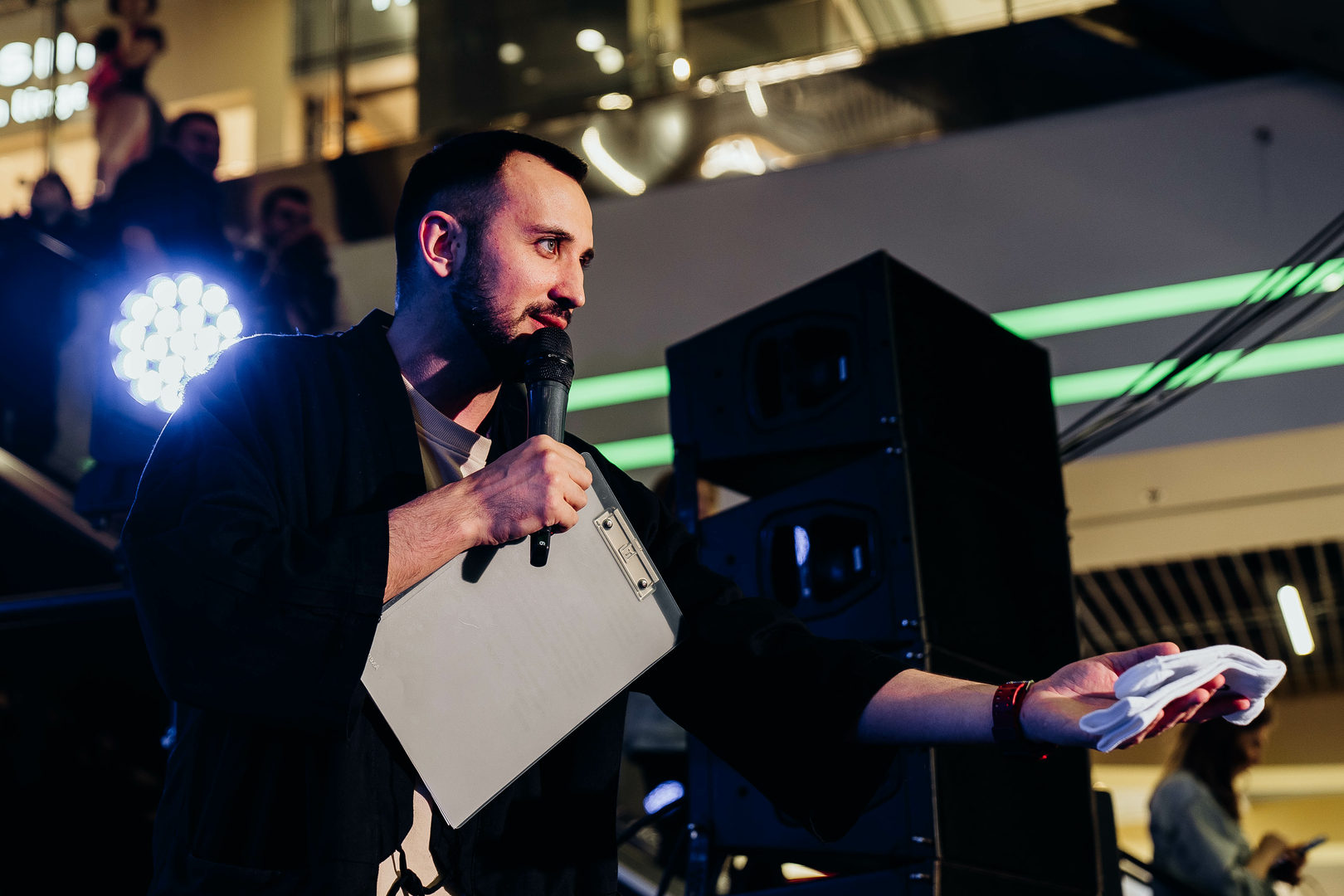 Зірковий весняний концерт  image-77