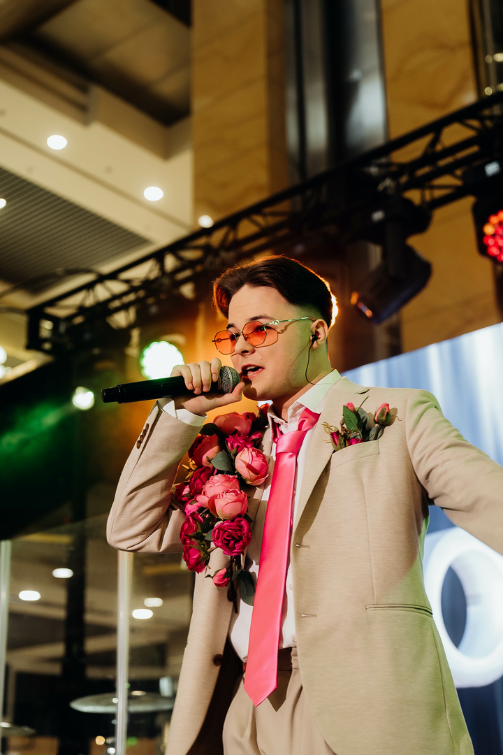 Зірковий весняний концерт  image-82