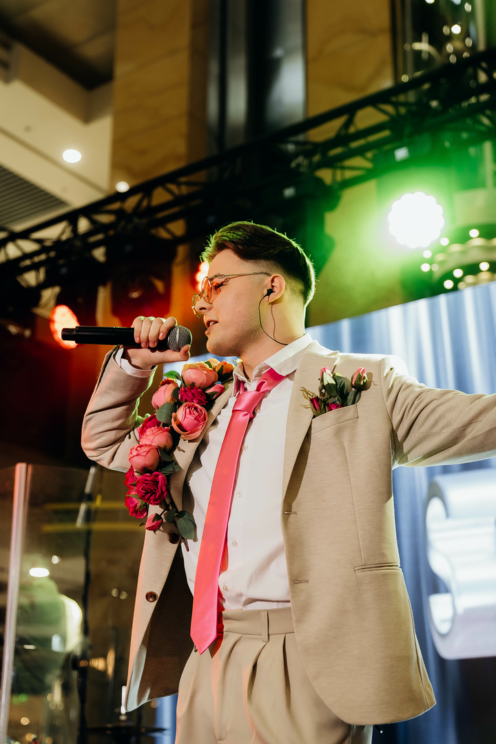 Зірковий весняний концерт  image-85