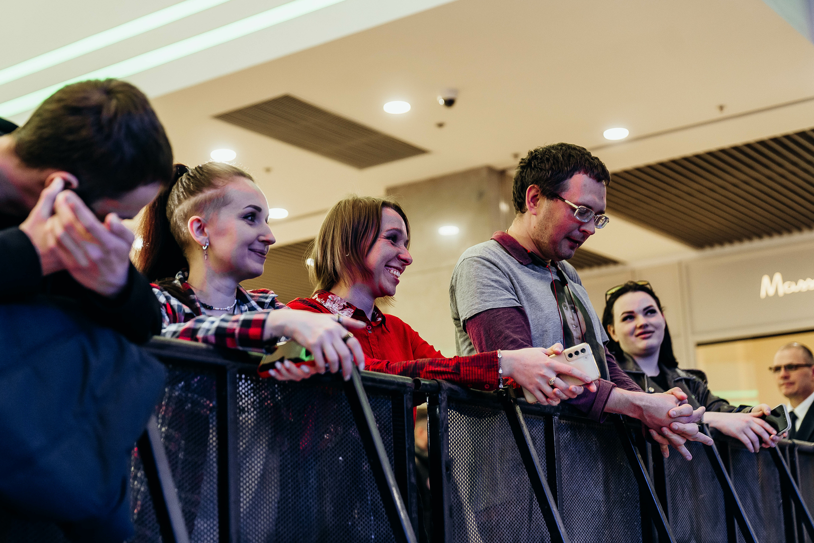 Зірковий весняний концерт  image-96