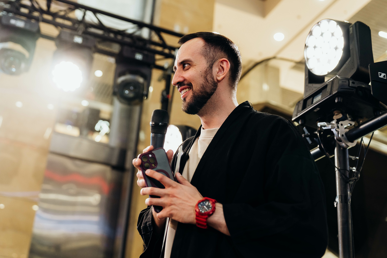 Зірковий весняний концерт  image-98