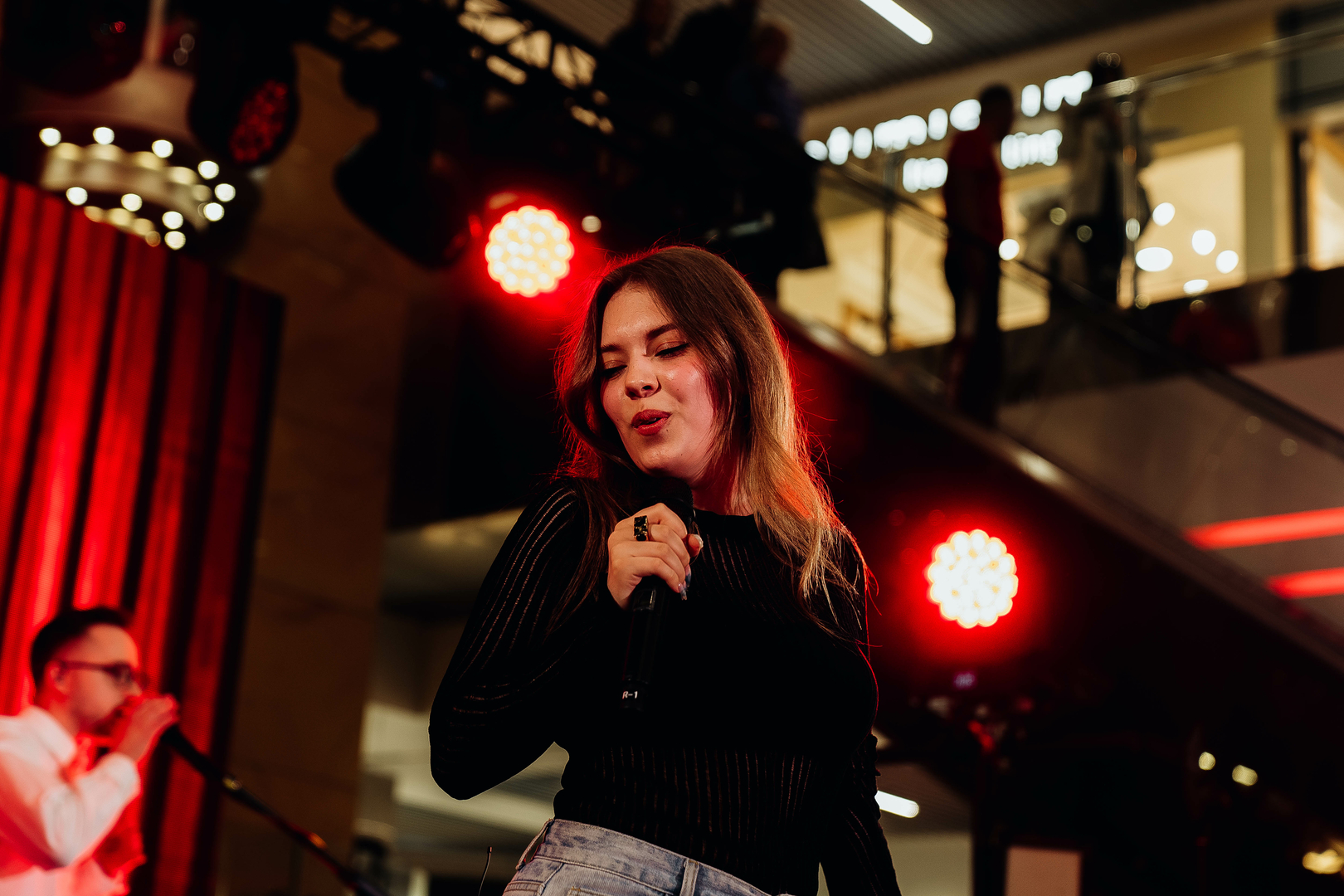 Зірковий весняний концерт  image-122