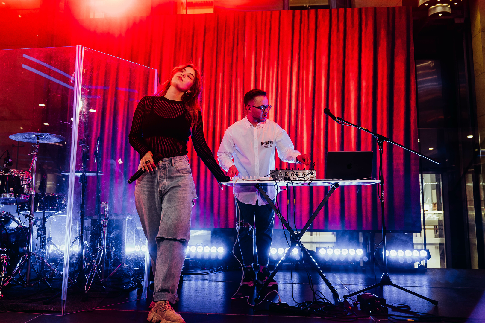 Зірковий весняний концерт  image-135