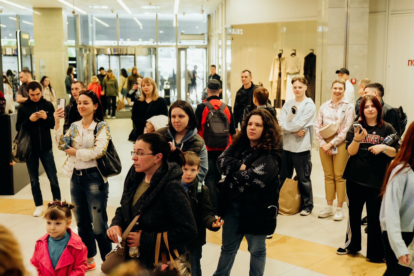 Зірковий весняний концерт  image-160