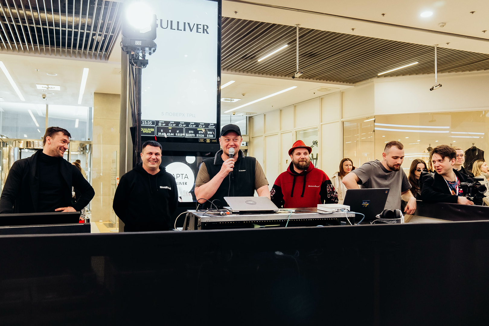 Зірковий весняний концерт  image-178