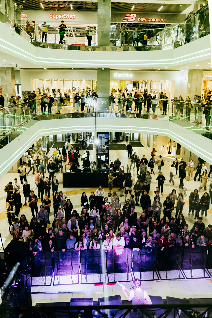 Зірковий весняний концерт  image-198