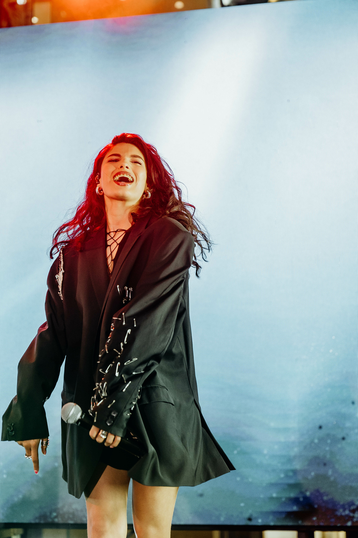 Зірковий весняний концерт  image-222