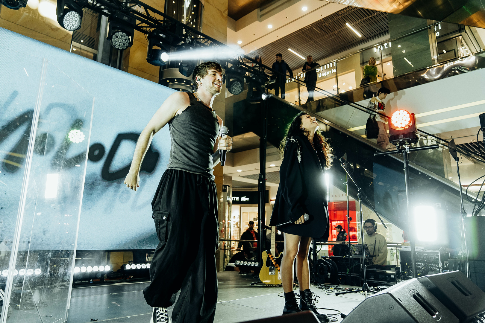 Зірковий весняний концерт  image-225