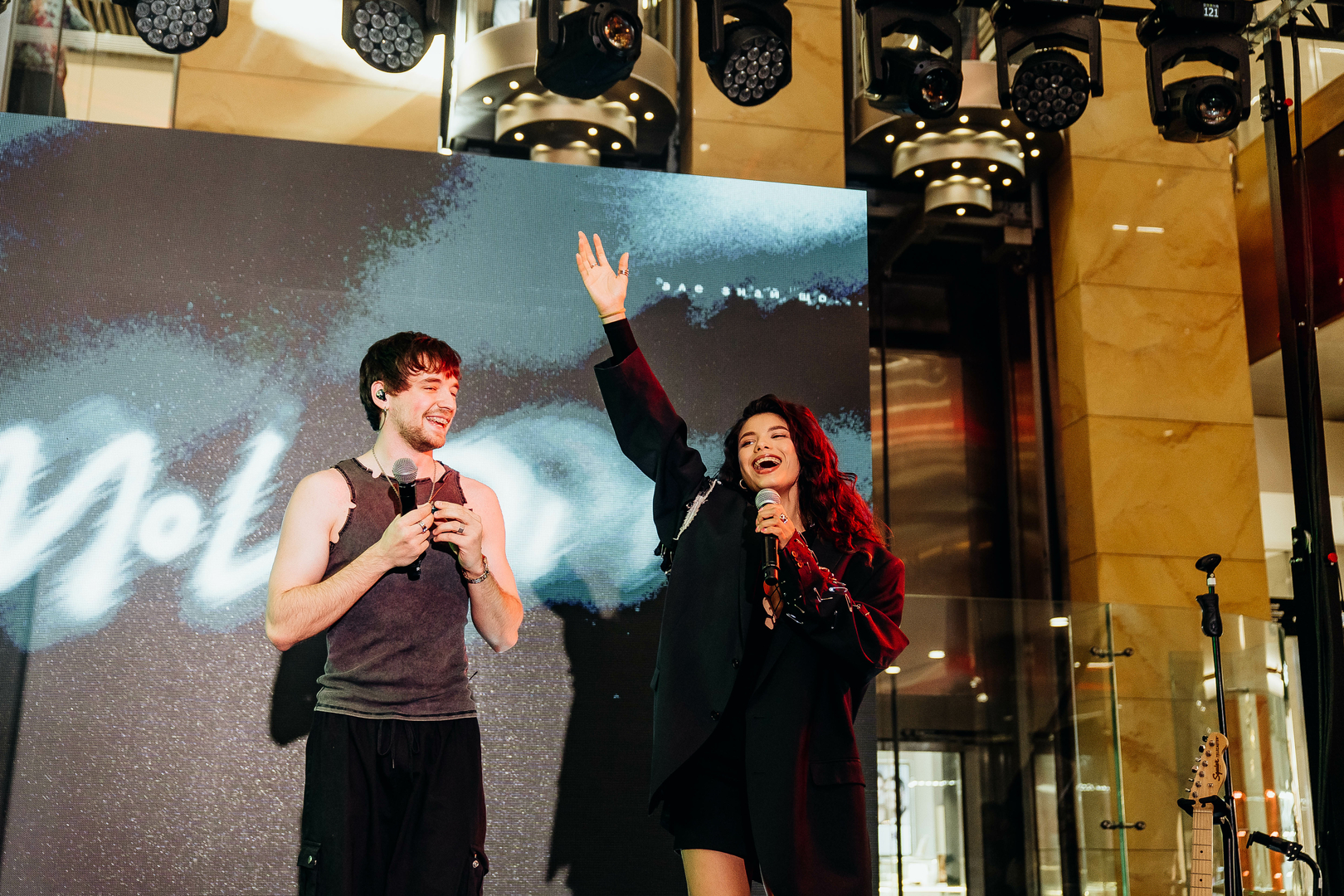 Зірковий весняний концерт  image-227