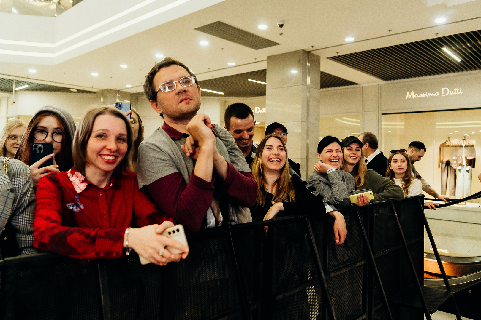 Зірковий весняний концерт  image-236