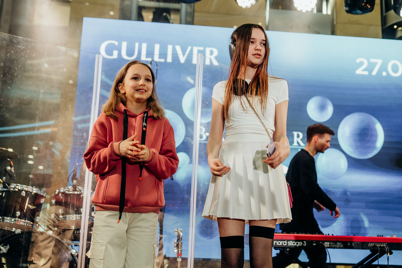 Зірковий весняний концерт  image-245