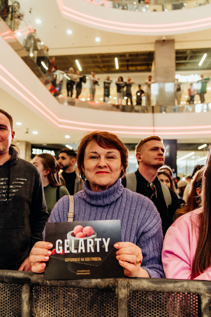 Зірковий весняний концерт  image-249