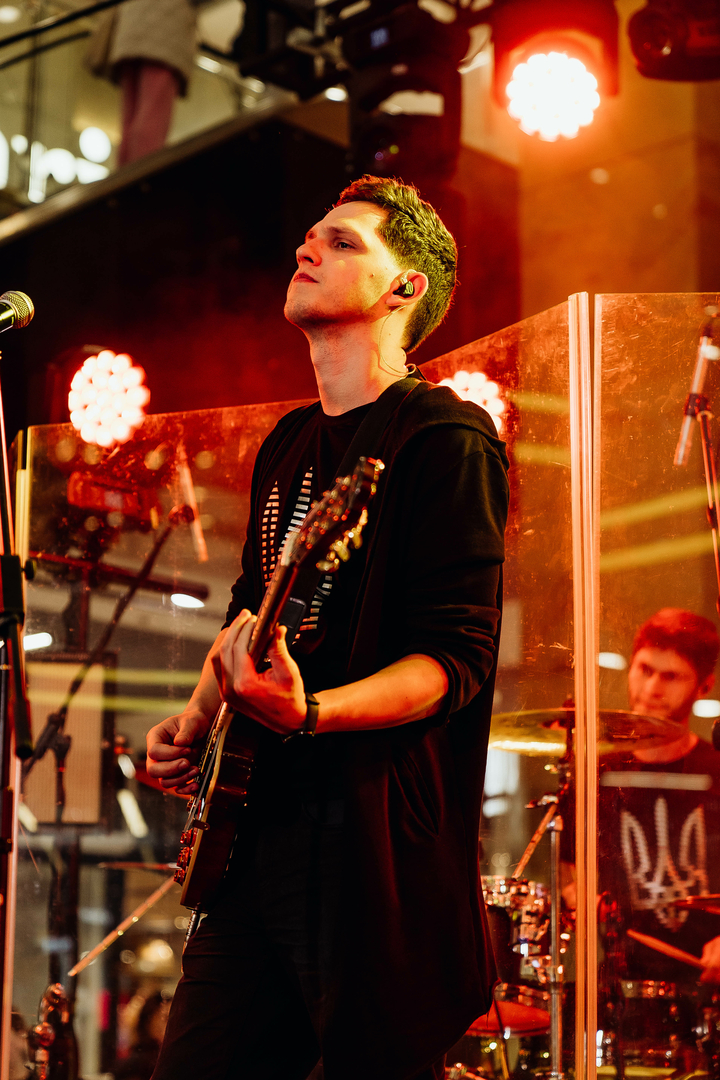 Зірковий весняний концерт  image-266