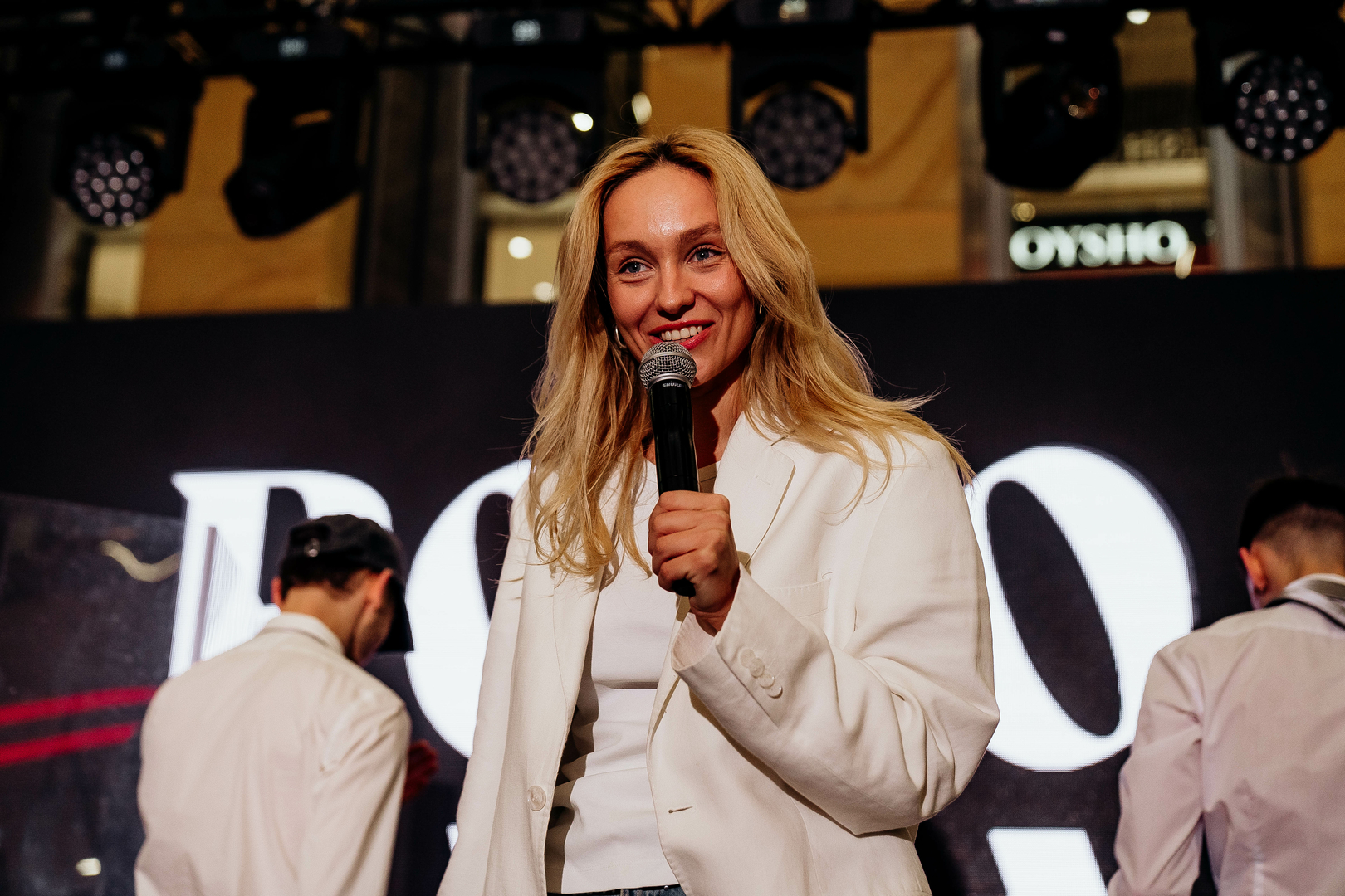 Зірковий весняний концерт  image-321