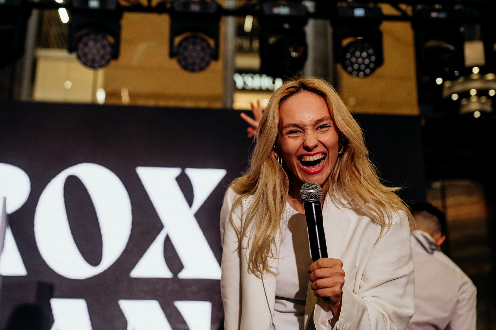 Зірковий весняний концерт  image-324