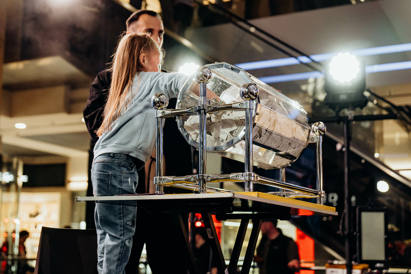 Зірковий весняний концерт  image-371