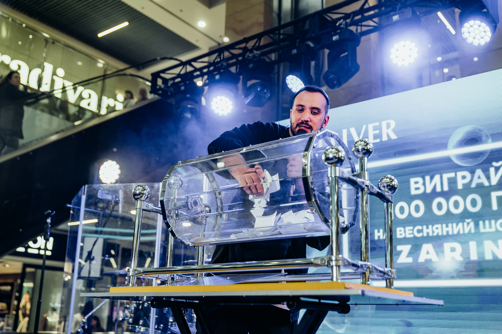 Зірковий весняний концерт  image-377