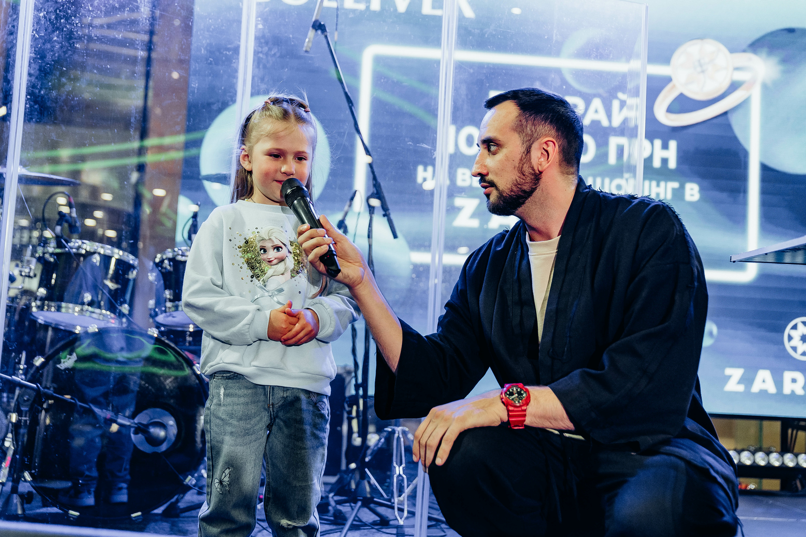 Зірковий весняний концерт  image-387