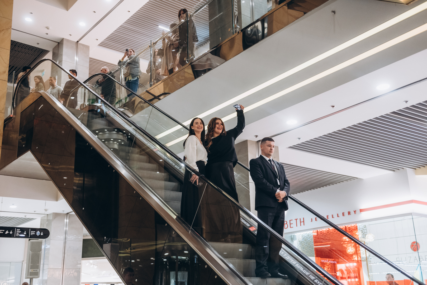 Презентация новой коллекции Сher&#039;17 и фан-встреча image-12