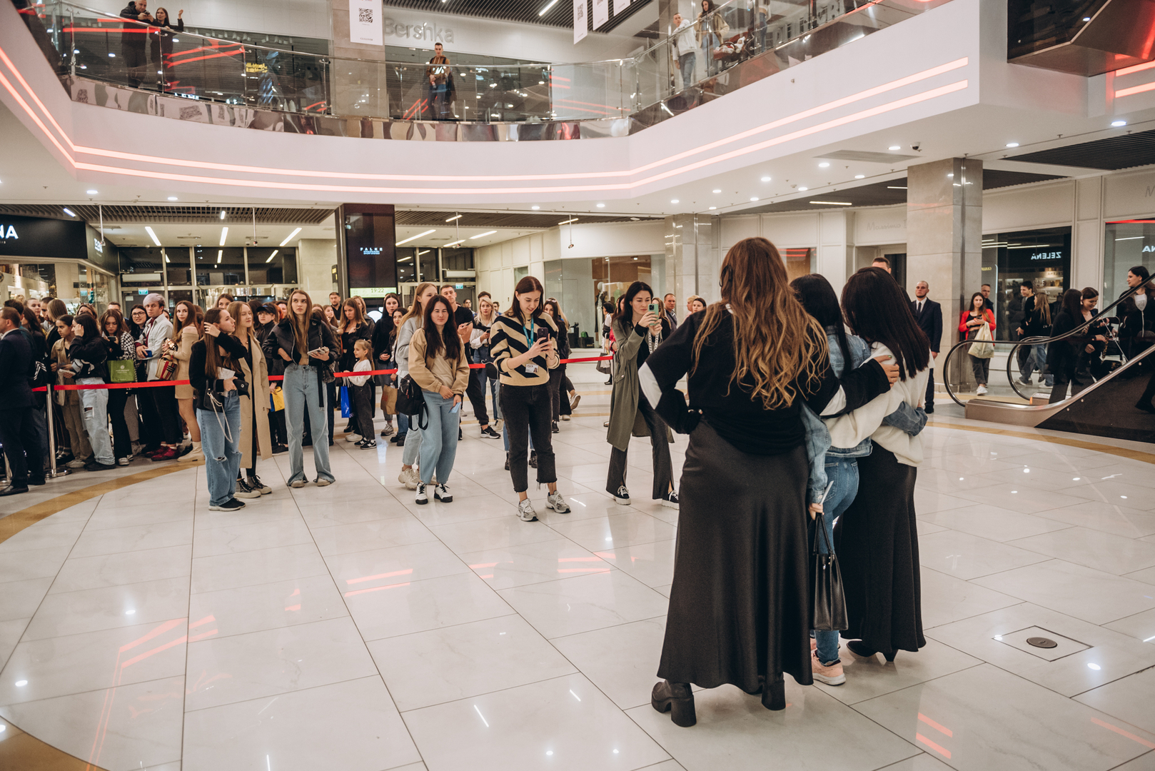 Презентация новой коллекции Сher&#039;17 и фан-встреча image-53