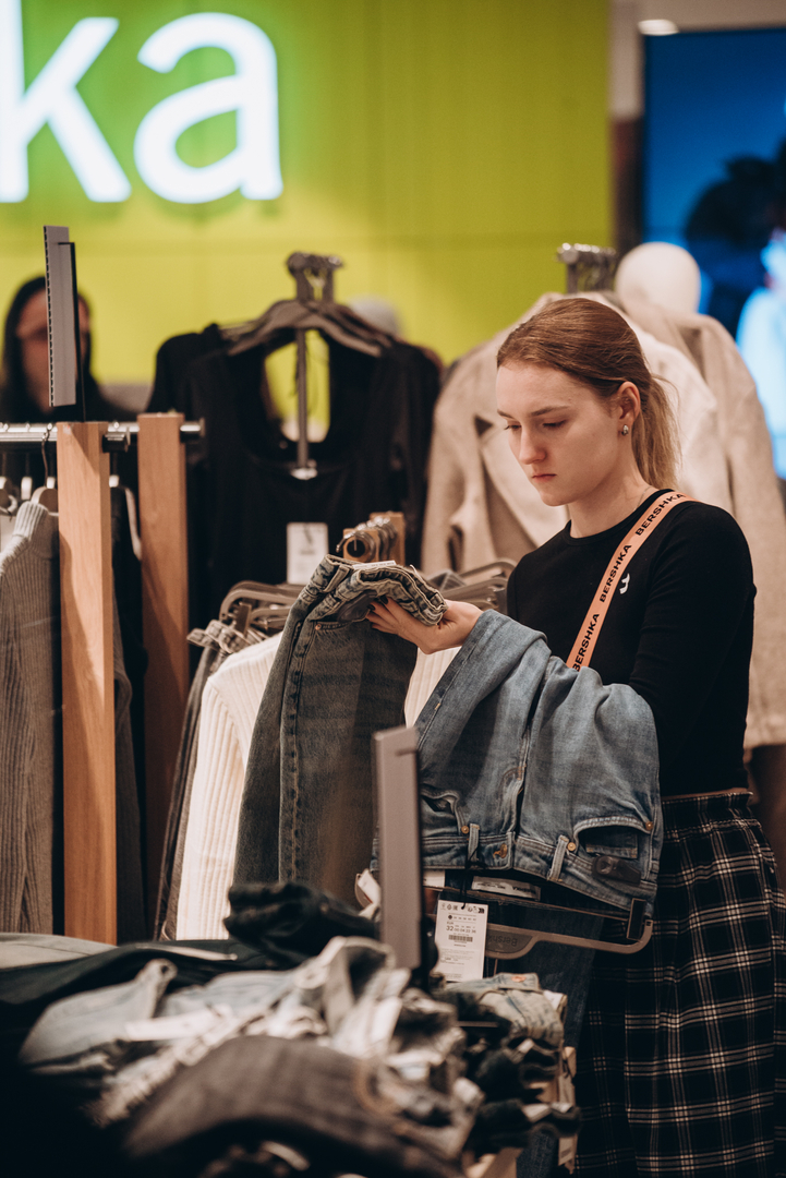 Black Friday 2024 at Gulliver Shopping Center image-5