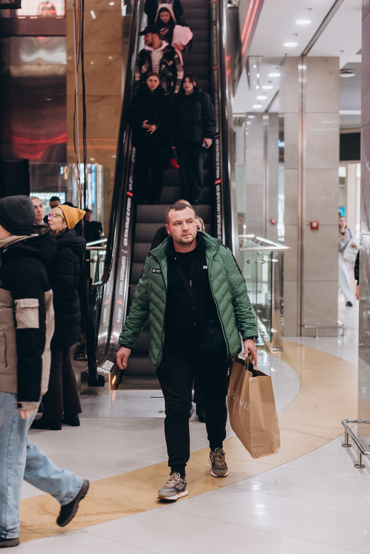 Black Friday 2024 at Gulliver Shopping Center image-8