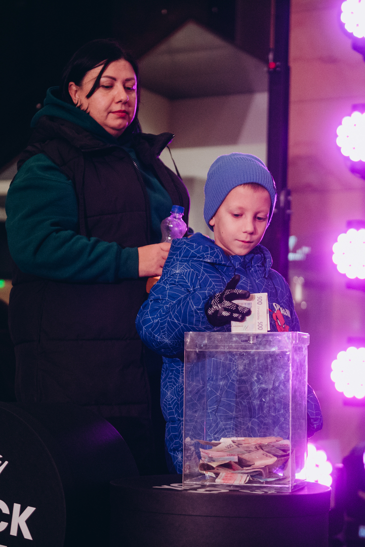 Black Friday 2024 at Gulliver Shopping Center image-99