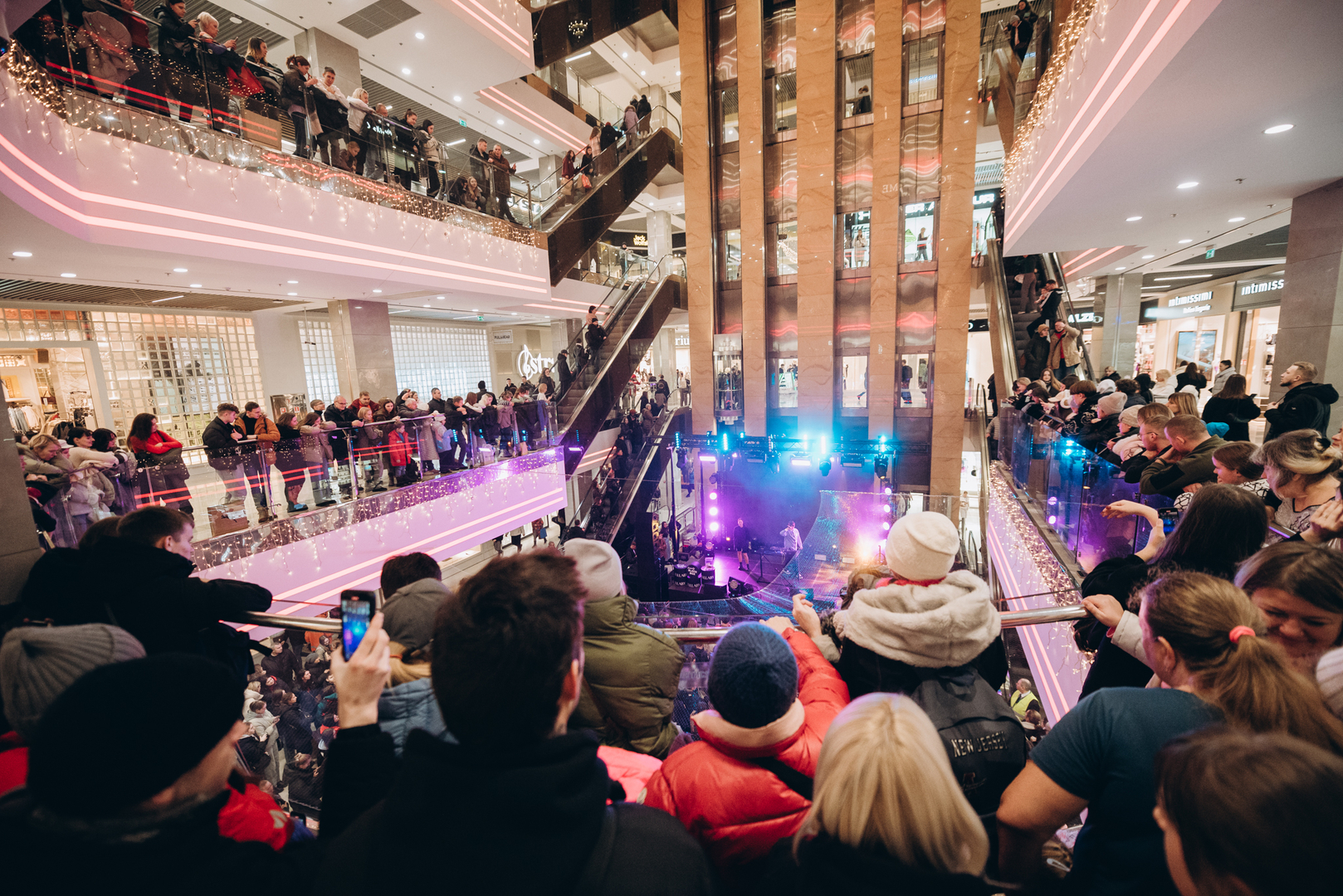 Black Friday 2024 at Gulliver Shopping Center image-111