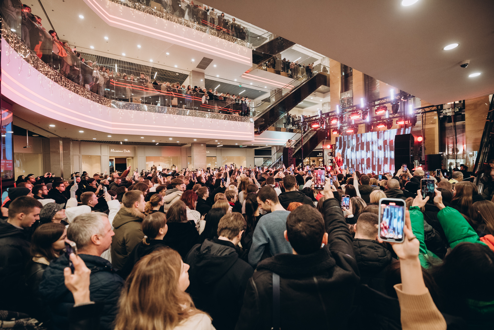 Black Friday 2024 at Gulliver Shopping Center image-288