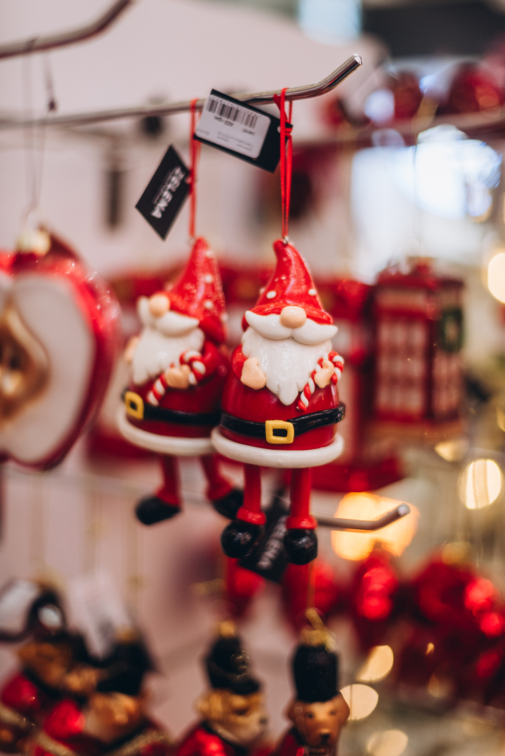 New Year&#039;s decor 2024 in the Gulliver shopping center image-32