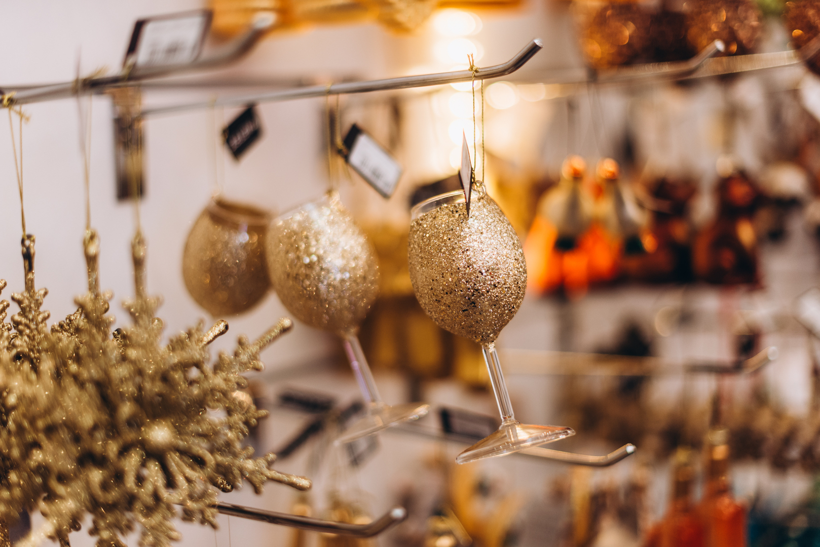 New Year&#039;s decor 2024 in the Gulliver shopping center image-38