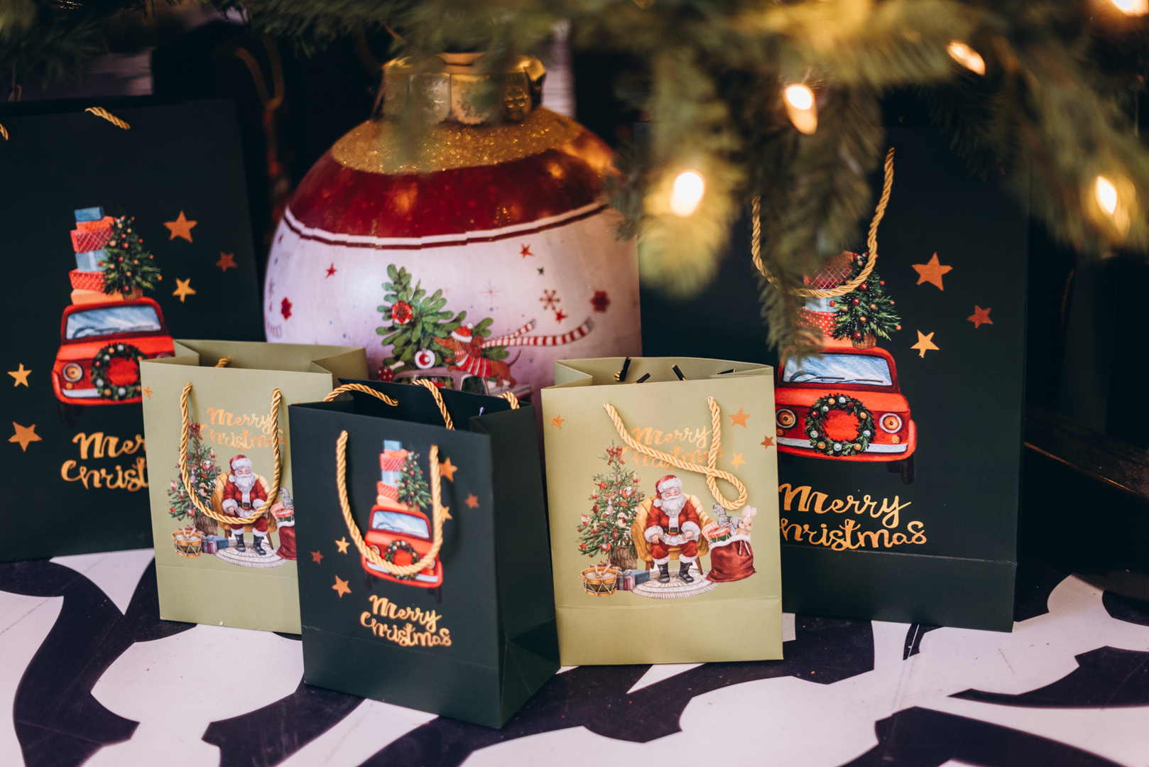 New Year&#039;s decor 2024 in the Gulliver shopping center image-39