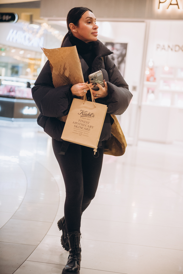New Year&#039;s decor 2024 in the Gulliver shopping center image-54