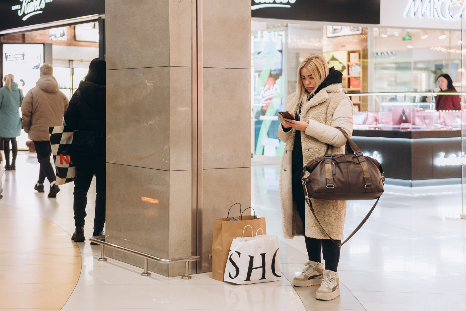 New Year&#039;s decor 2024 in the Gulliver shopping center image-79