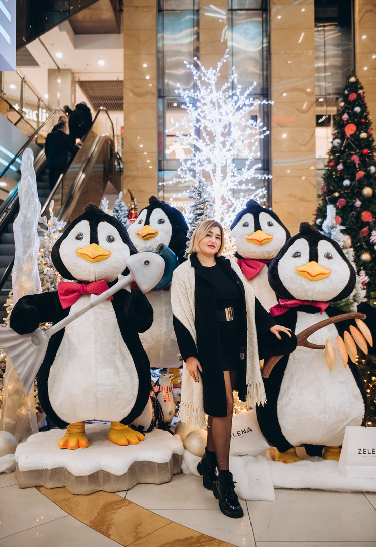 New Year&#039;s decor 2024 in the Gulliver shopping center image-86