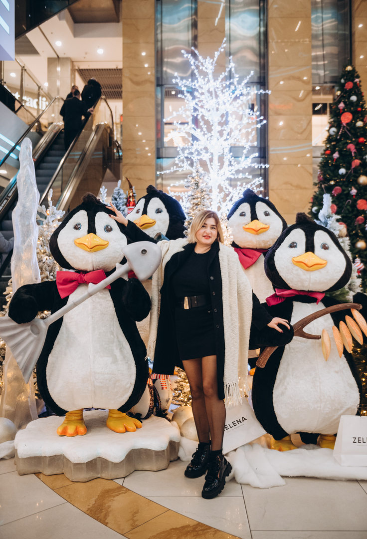 New Year&#039;s decor 2024 in the Gulliver shopping center image-87