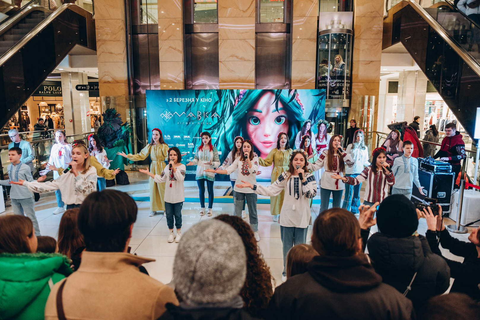  Фан-встреча с героями мультфильма &quot;Мавка. Лесная песня&quot; в ТРЦ Gulliver! image-92