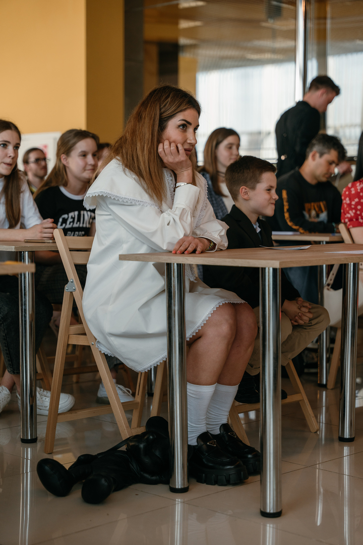 &quot;Star Last Call&quot; image-140