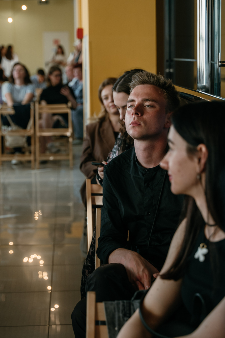 &quot;Star Last Call&quot; image-216