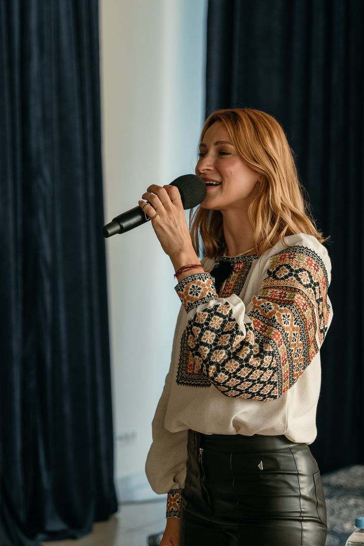 &quot;Star Last Call&quot; image-219