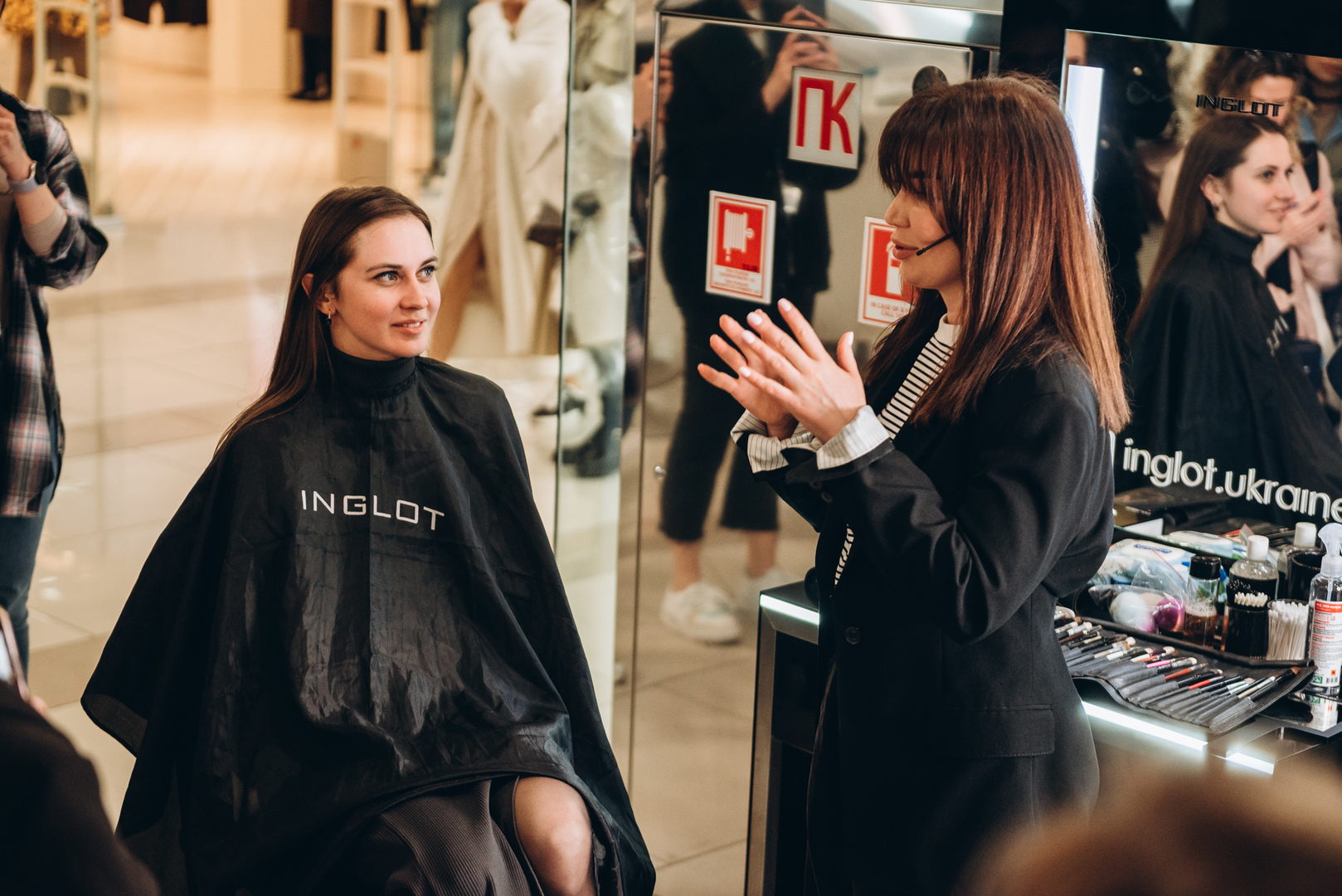 Майстер-клас «Ідеальні червоні губи» image-6