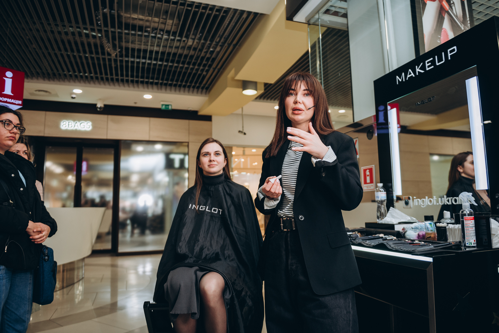 Майстер-клас «Ідеальні червоні губи» image-7