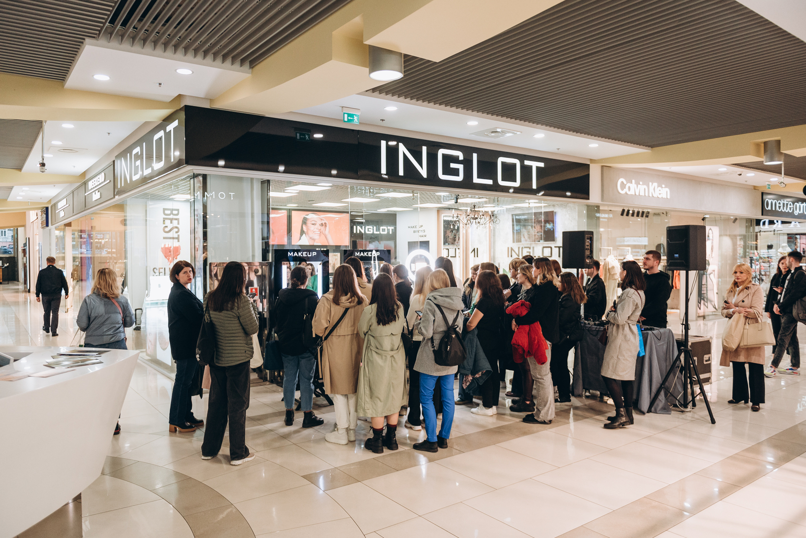 Майстер-клас «Ідеальні червоні губи» image-35