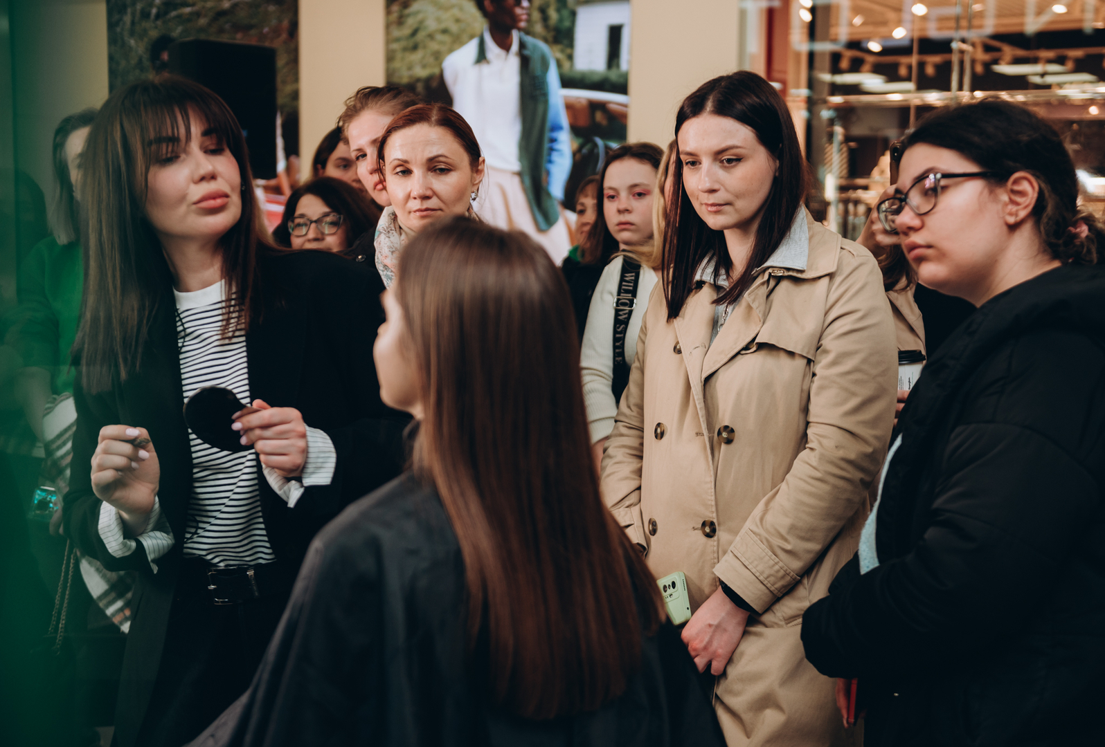 Майстер-клас «Ідеальні червоні губи» image-49