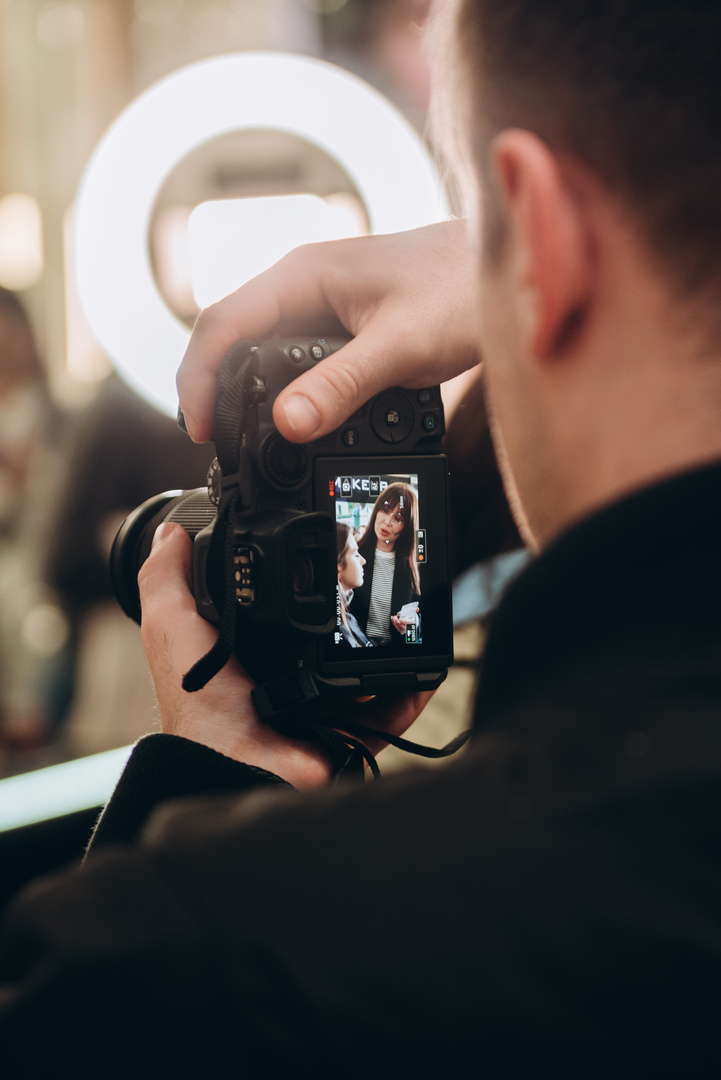 Майстер-клас «Ідеальні червоні губи» image-64